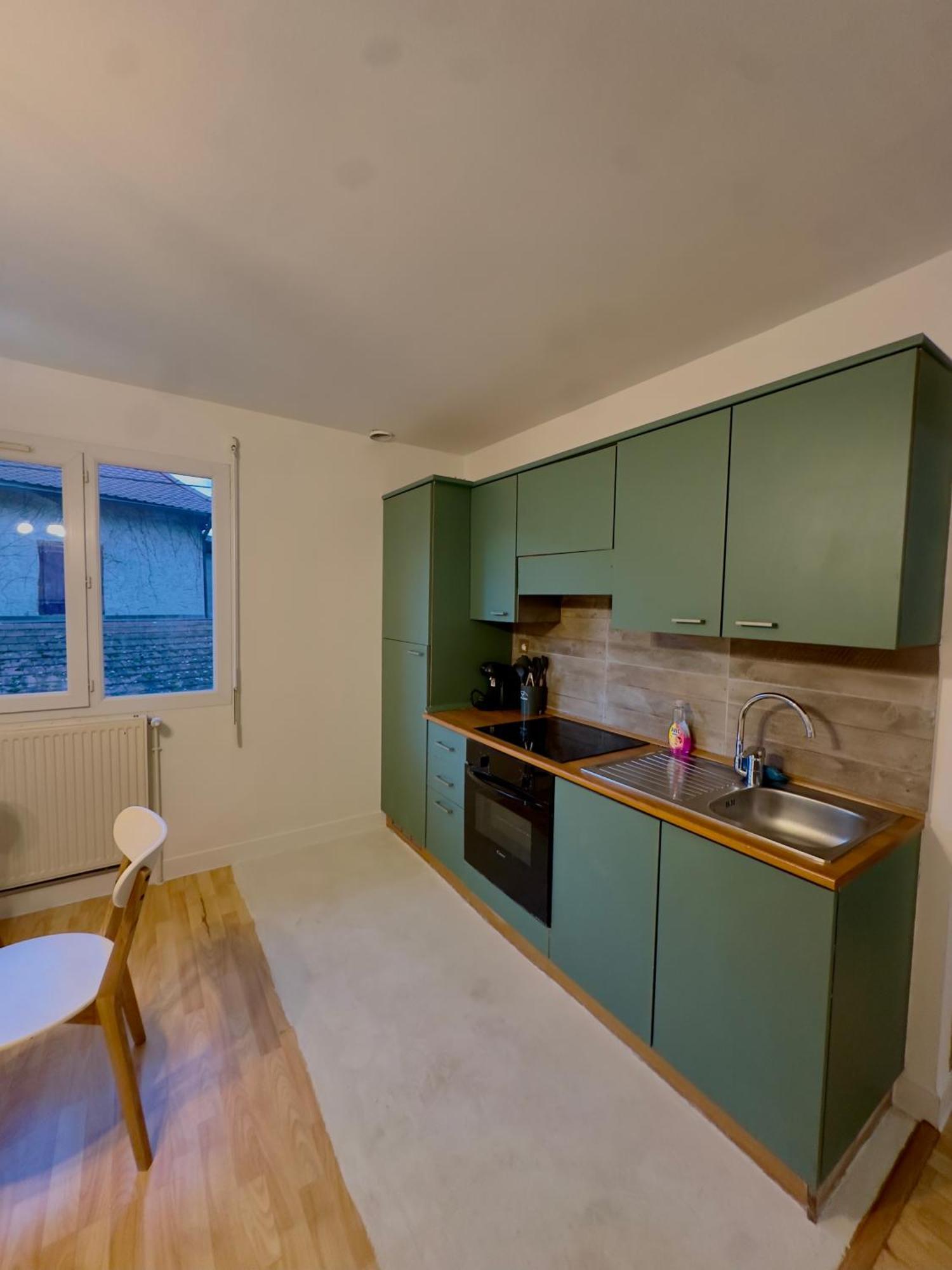 Appartement Chloe Du Lac Montferrat  Exteriér fotografie